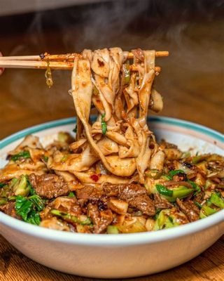  羊肉汤面：スパイシーな羊の旨味とつるりとした麺が織りなす極上のハーモニー！