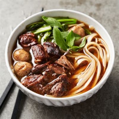  トンリャオの「牛肉麺」！歯ごたえのある麺と旨味あふれるスープが織りなす至高の一杯